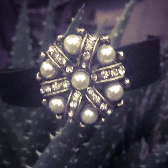 Vintage Antique Gold Chocker with Velvet Band - Picture 8 of 8